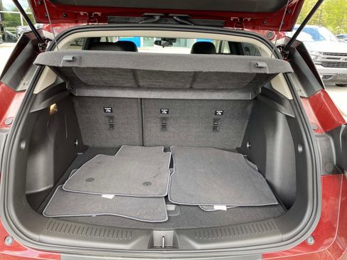 Used 2023 Buick Encore GX Select AWD/4WD image 6