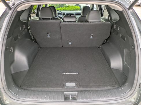 Certified 2023 Hyundai Tucson Limited AWD/4WD image 11