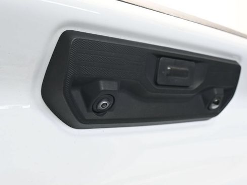 Used 2025 Chevrolet Silverado 1500 LT RWD image 21