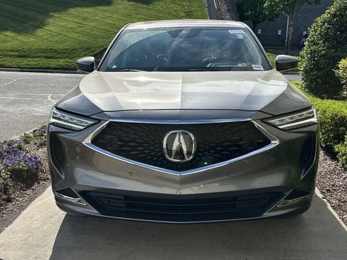 Used 2023 Acura MDX FWD w/ Technology Package image 3