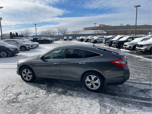 Used 2010 Honda Crosstour EX-L image 3