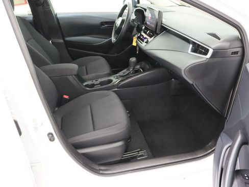 Certified 2026 Toyota Corolla LE FWD image 34
