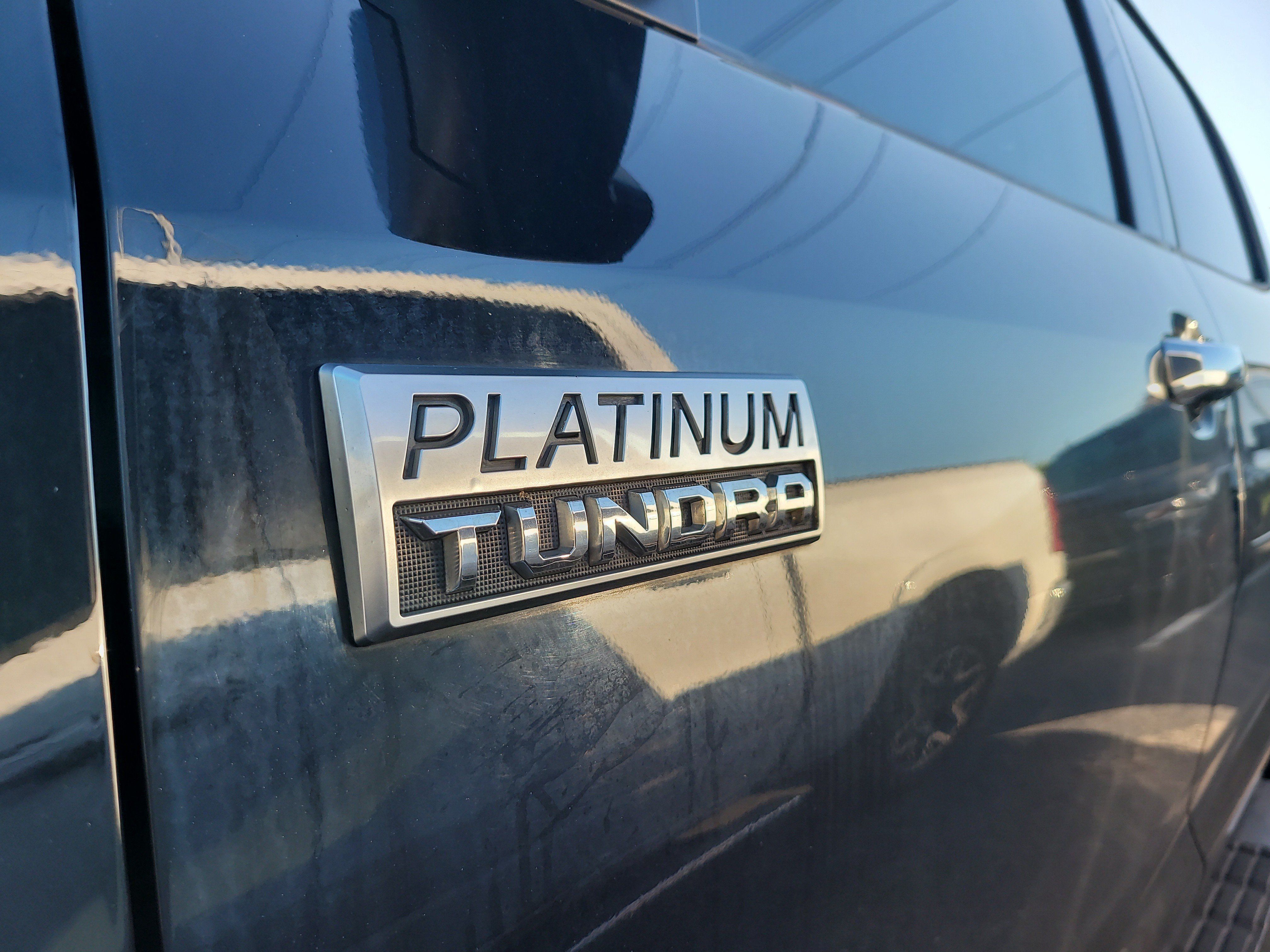 Used 2014 Toyota Tundra Platinum RWD image 9