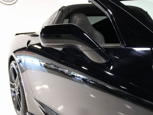 Used 2015 Chevrolet Corvette Z51 2LT w/ 2LT Preferred Equipment Group image 62