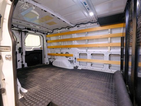 Used 2024 Ford Transit 250 Low Roof w/ Exterior Upgrade Package image 20