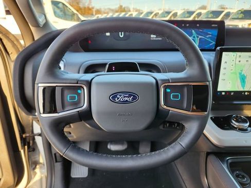 New 2025 Ford Expedition Max Active image 28