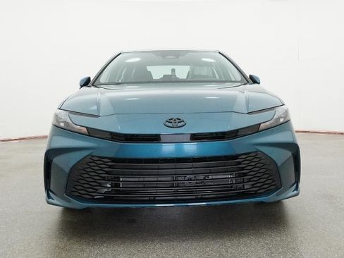 New 2026 Toyota Camry LE FWD image 31