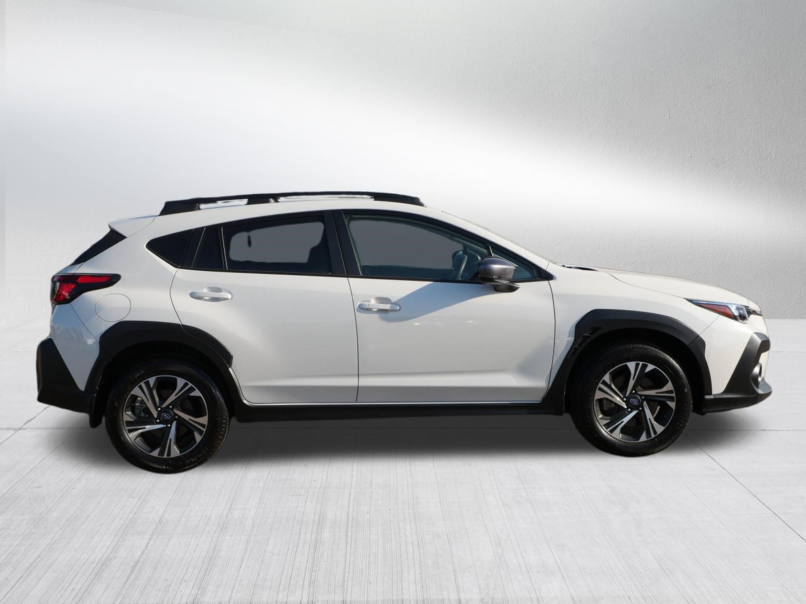 Used 2024 Subaru Crosstrek 2.0i Premium AWD/4WD image 8