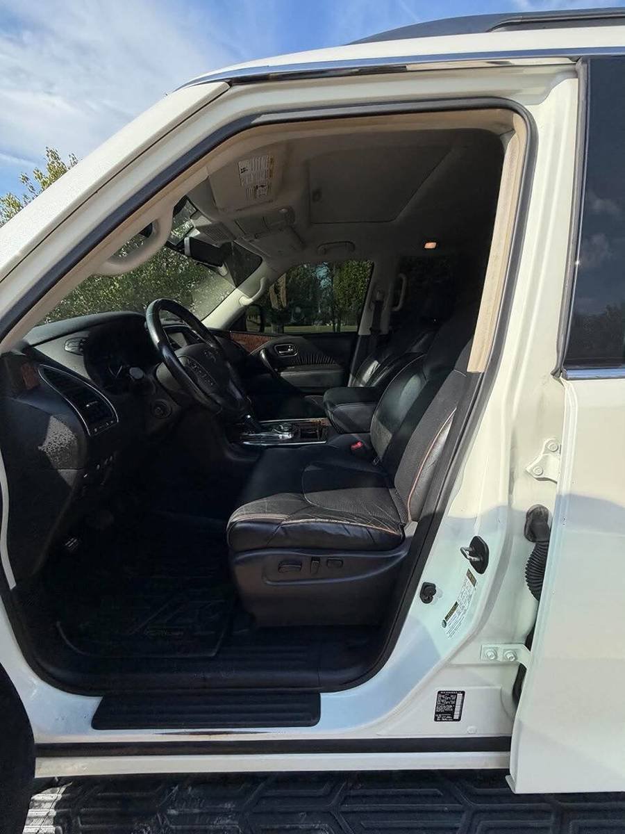 Used 2019 Nissan Armada Platinum w/ Captain's Chairs Package AWD/4WD image 19