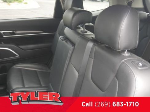 Used 2020 Kia Telluride LX AWD/4WD image 44