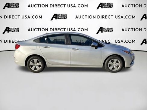 Used 2016 Chevrolet Cruze LS image 22