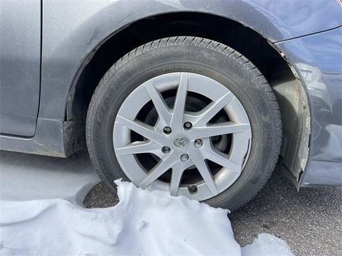 Used 2016 Toyota Prius V Four image 8