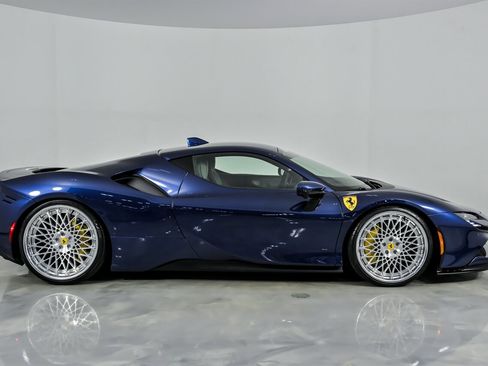 Used 2023 Ferrari SF90 Stradale image 12