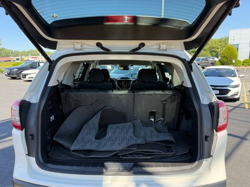 Used 2023 Subaru Ascent Limited AWD/4WD image 21