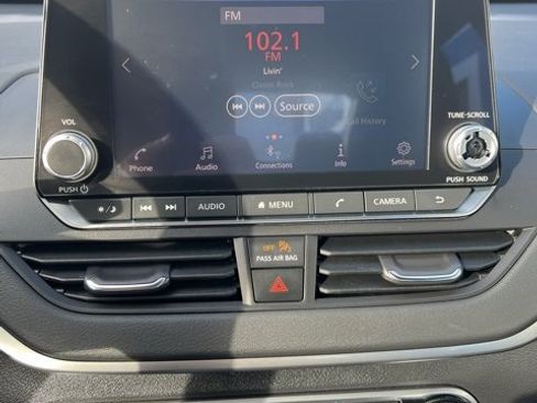 Used 2022 Nissan Altima 2.5 SV image 30