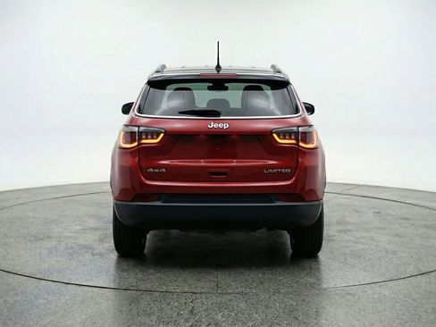 Used 2025 Jeep Compass Limited AWD/4WD image 7