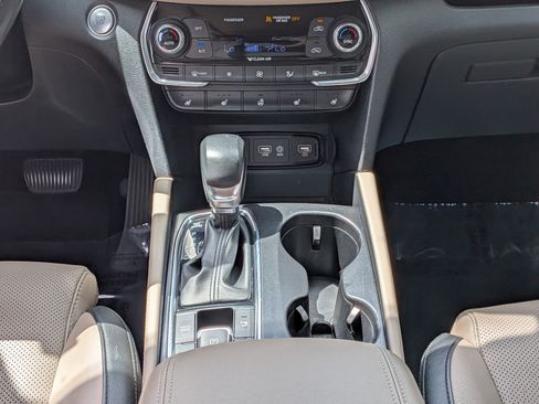 Used 2020 Hyundai Santa Fe Limited w/ Cargo Package FWD image 21