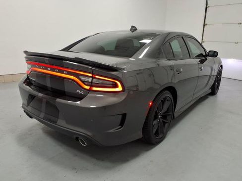Used 2022 Dodge Charger R/T w/ Plus Group RWD image 3