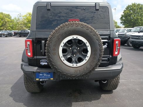 Used 2023 Ford Bronco Badlands w/ Sasquatch Package AWD/4WD image 6