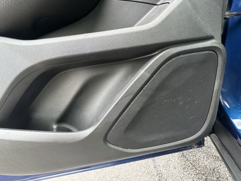 Used 2023 GMC Terrain SLE w/ Driver Convenience Package image 25