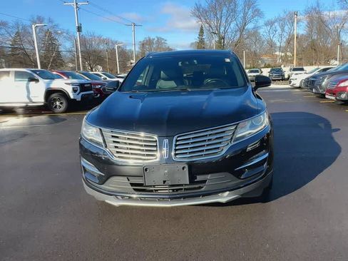 Used 2017 Lincoln MKC Select w/ Lincoln MKC Climate Package image 3