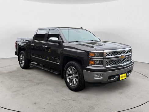 Used 2015 Chevrolet Silverado 1500 LTZ w/ LTZ Plus Package AWD/4WD image 7