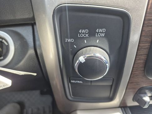 Used 2016 RAM 2500 Laramie AWD/4WD image 29