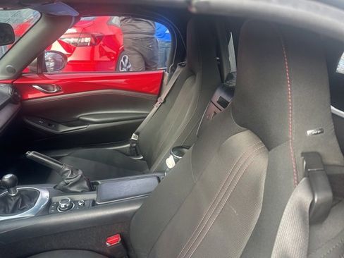 Used 2016 MAZDA MX-5 Miata Club image 16