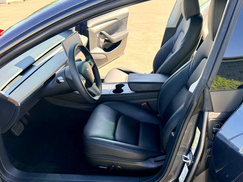 Used 2023 Tesla Model 3 Standard Range RWD image 27