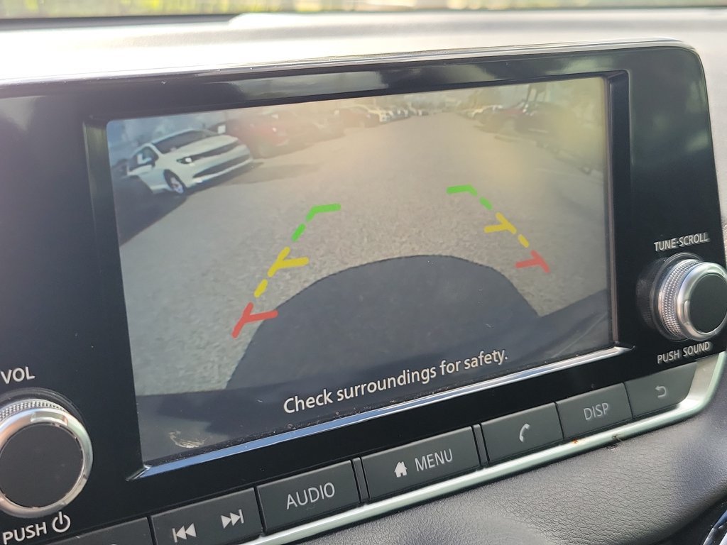 Used 2025 Nissan Sentra S FWD image 24