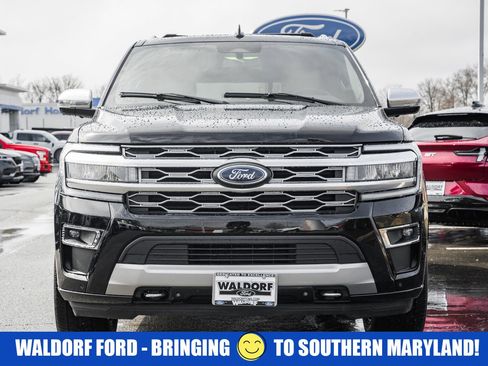 Used 2022 Ford Expedition Max Platinum image 2