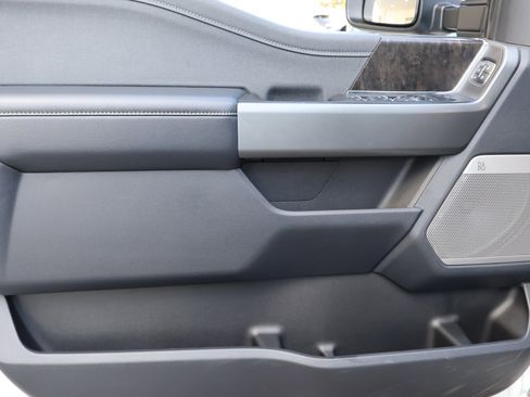 Used 2025 Ford F350 Lariat image 14