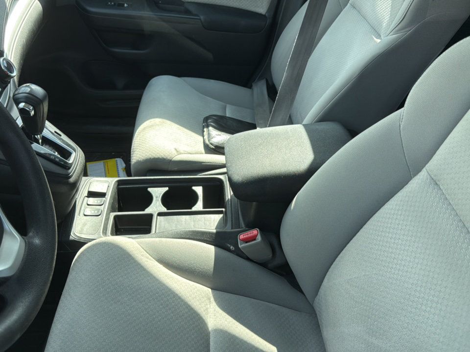 Used 2016 Honda CR-V EX image 2