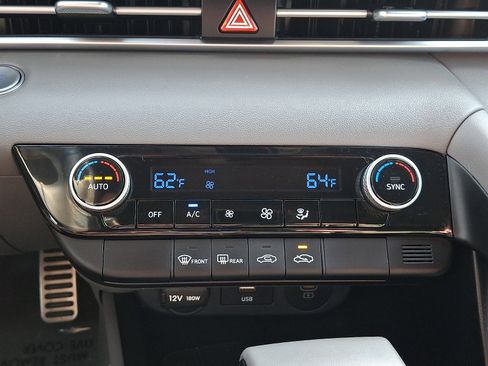 Certified 2025 Hyundai Elantra Sport FWD image 15