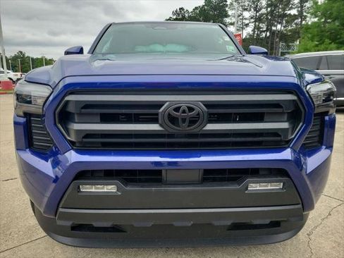Certified 2024 Toyota Tacoma SR5 RWD image 4