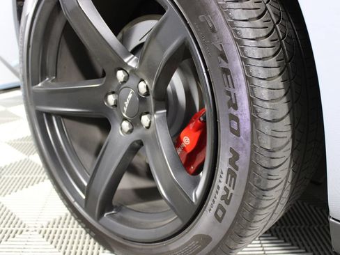 Used 2020 Dodge Challenger SRT Hellcat w/ Plus Package RWD image 38