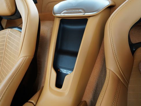 Used 2024 Chevrolet Corvette Stingray Premium Conv w/ 3LT image 30