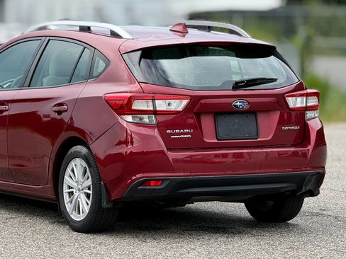 Used 2018 Subaru Impreza 2.0i Premium w/ Eyesight & BSD & Rcta AWD/4WD image 16