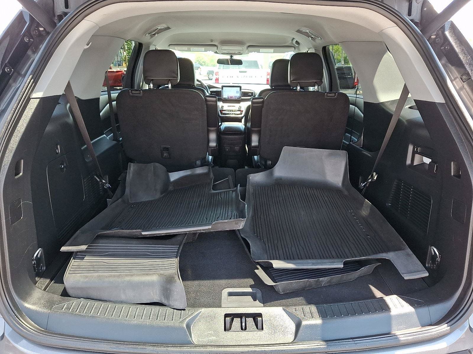 Certified 2023 Ford Explorer XLT w/ Equipment Group 202A AWD/4WD image 28