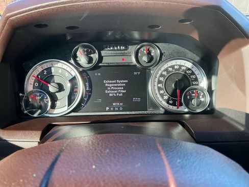 Used 2017 RAM 1500 Laramie w/ Convenience Group image 19