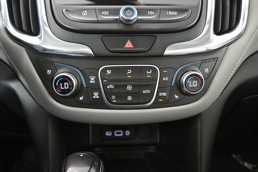 Used 2019 Chevrolet Equinox Premier AWD/4WD image 30