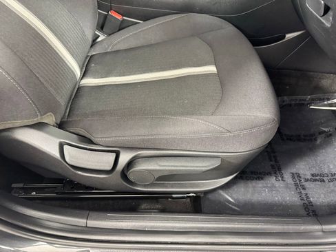 Used 2025 Hyundai Sonata SEL FWD image 30