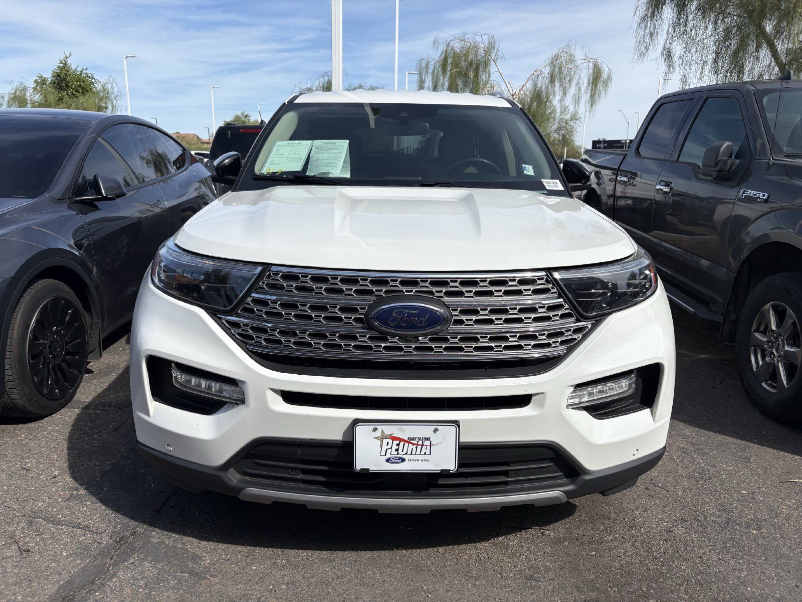 Used 2020 Ford Explorer Limited w/ Class III Trailer Tow Package RWD image 2