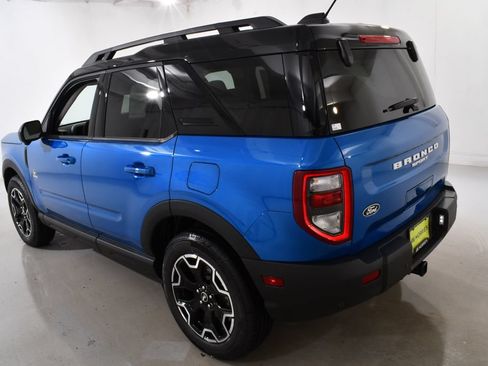 New 2026 Ford Bronco Sport Outer Banks w/ Outer Banks Tech Package+ AWD/4WD image 15
