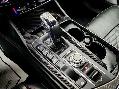 Used 2019 Maserati Levante GTS image 17