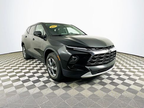 Used 2023 Chevrolet Blazer LT w/ Driver Confidence Package image 2