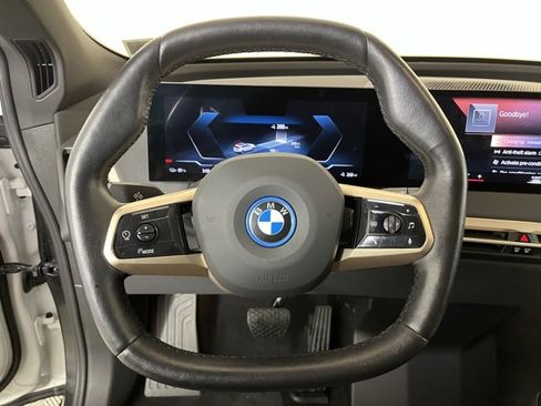 Used 2023 BMW iX xDrive50 w/ Premium Package image 12