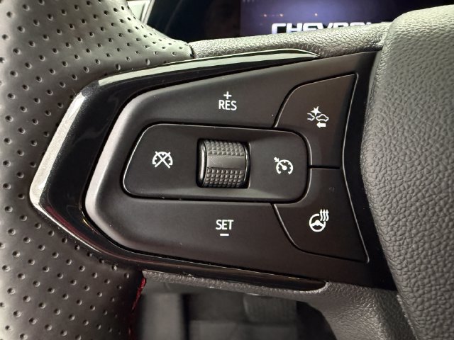 Used 2026 Chevrolet Trax RS w/ Sunroof Package FWD image 10