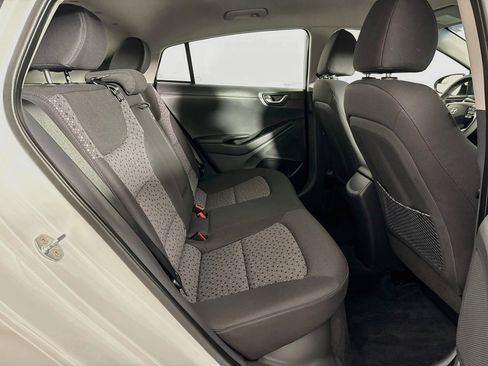 Used 2019 Hyundai Ioniq Plug-In Hybrid FWD image 37