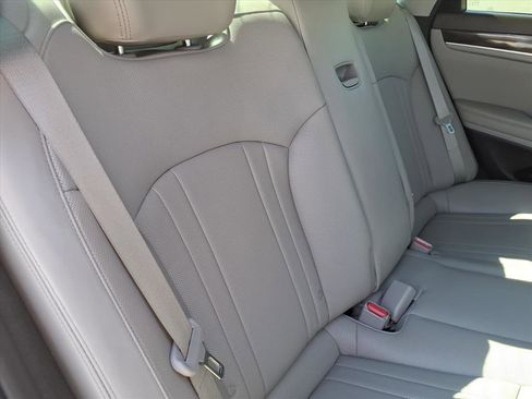 Used 2020 Genesis G80 3.8 image 15